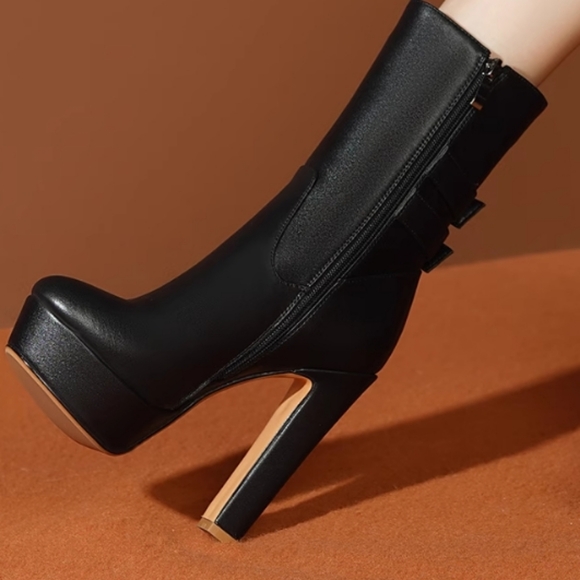 women shoes Heels - Picture 3 of 5